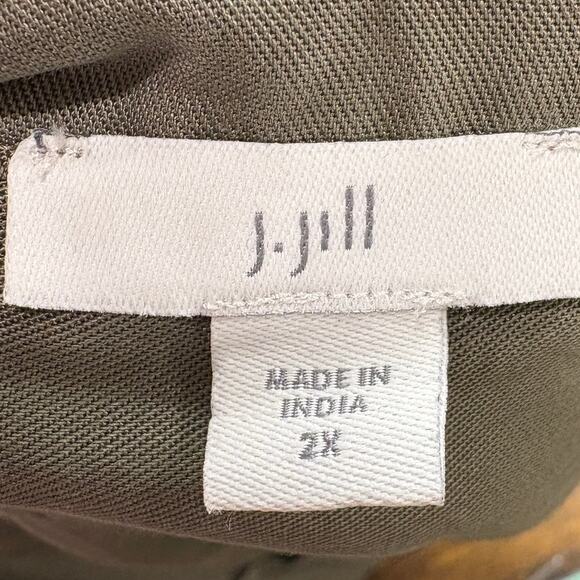 J Jill Plus Size 2X Top Button Up 100% Tencel Olive Green Roll Tab Sleeve V Neck - Picture 3 of 14